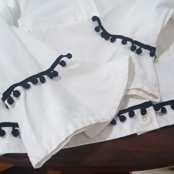 FUN White Jacket - Picture 10 of 11